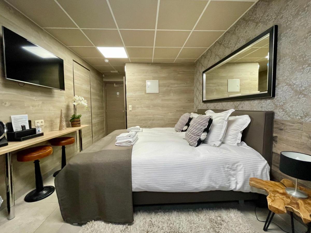 מאלמדי Guesthouse Room40 מראה חיצוני תמונה