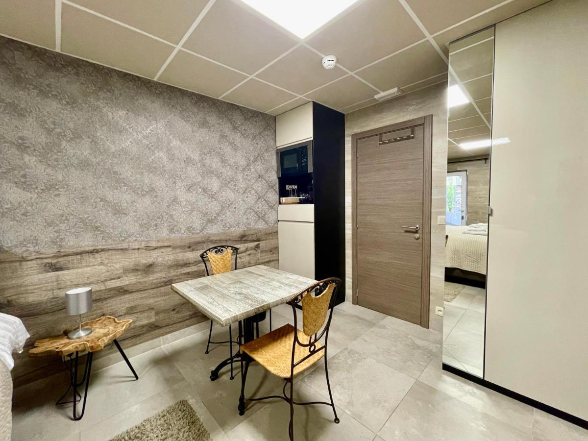 מאלמדי Guesthouse Room40 מראה חיצוני תמונה