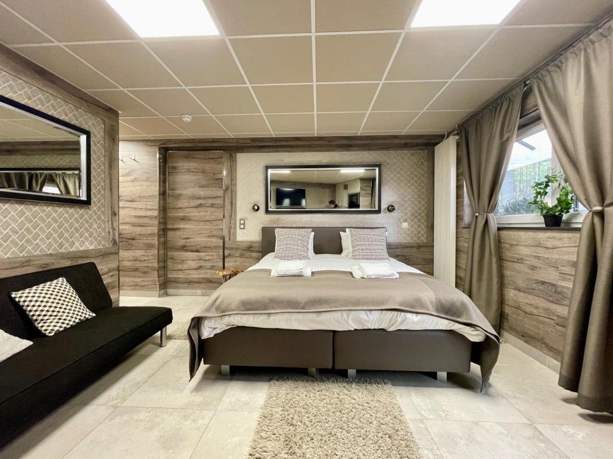 מאלמדי Guesthouse Room40 מראה חיצוני תמונה