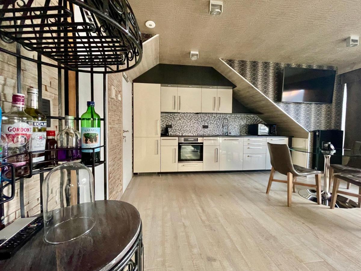 מאלמדי Guesthouse Room40 מראה חיצוני תמונה