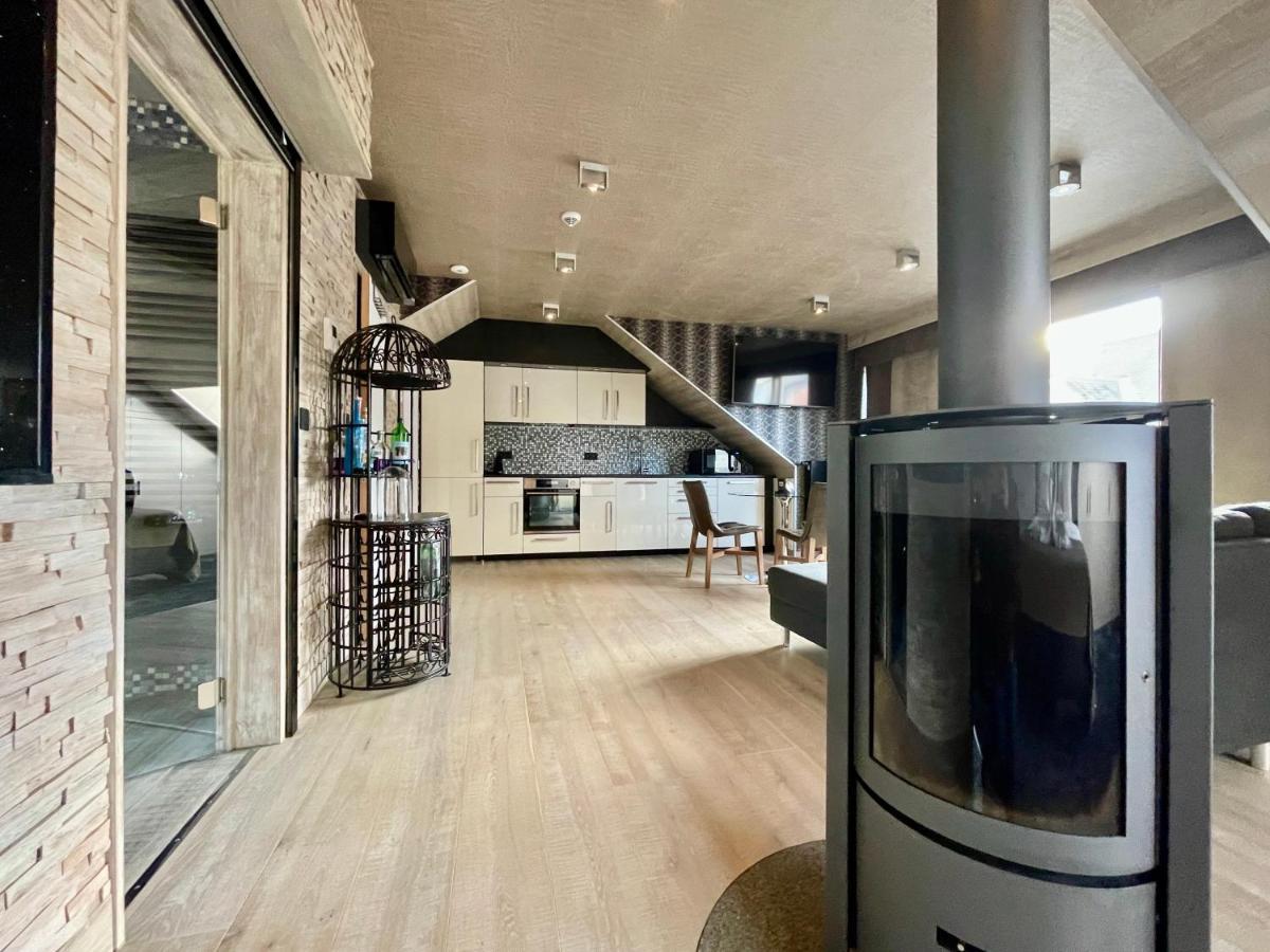 מאלמדי Guesthouse Room40 מראה חיצוני תמונה