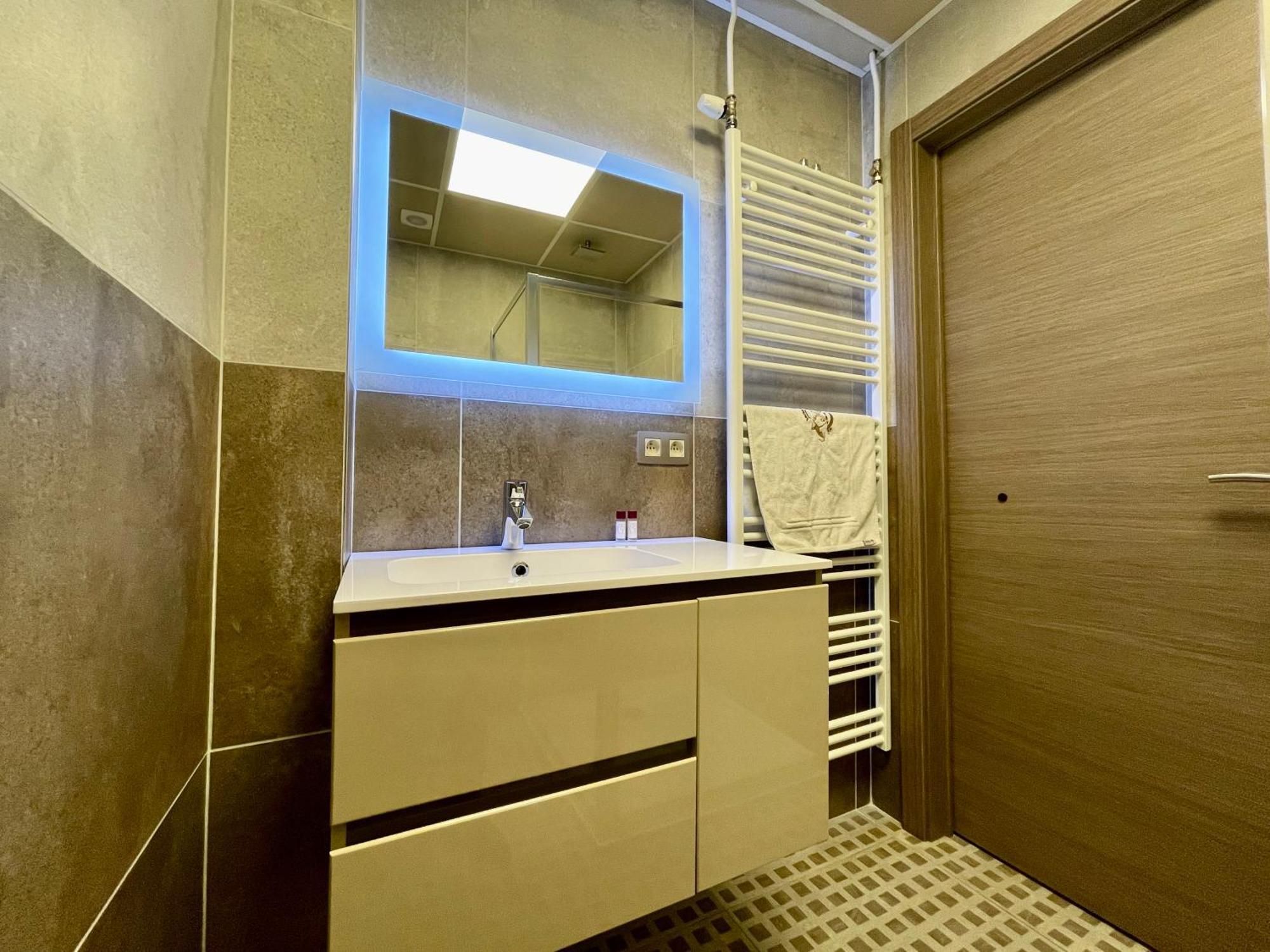 מאלמדי Guesthouse Room40 מראה חיצוני תמונה